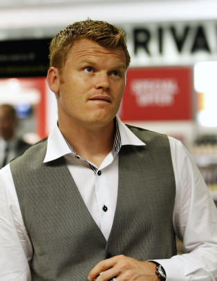 Riise blir gransket for partynatt