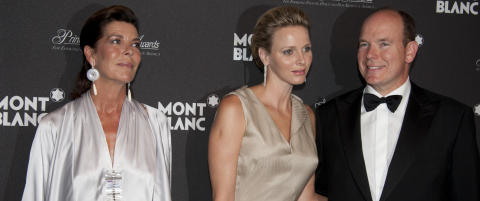 Prins Albert og Charlene hedret fyrstinne Grace