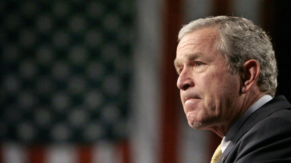 SVEKKET USA: �I ettertid vil �krigen mot terror� kanskje komme til � framst� som en viktig etappe i avviklingen av Vestens hegemoni�, ksriver kronikkforfatteren. George W. Bush lanserte doktrinen i 2001. Foto: Scanpix
