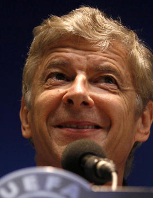 Wenger tror han er for lang for skittentøyskurven