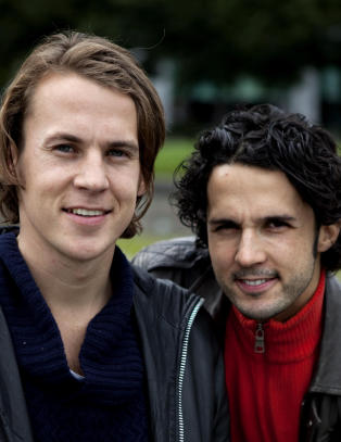 Ylvis savner familien