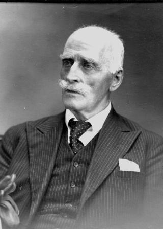  MARKENS GR�DE:  Det var i den vakre naturen fra Hamar�y i Vestfjorden at Knut Hamsun plasserer handlingen til mesterverket sitt �Markens Gr�de�, fra 1917.  Foto: WILSE/FOLKEMUS�ET