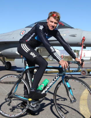 - M� v�re �rlig med seg selv og mot den andre