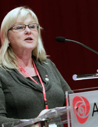 Aps fylkesledere vil i regjering med KrF