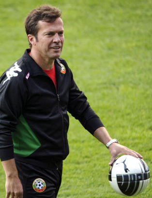 Matth�us fikk sparken i Bulgaria etter ett �r