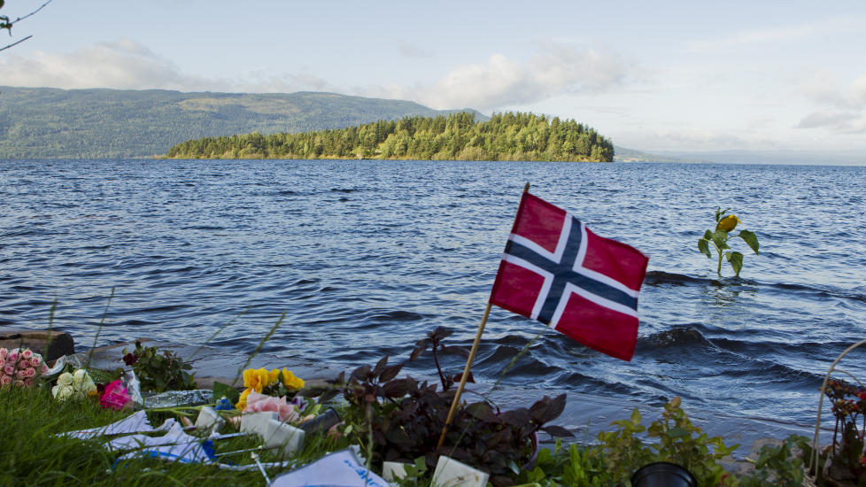 IKKE GOD NOK HJELP: Fylkesmennene har f�tt flere bekymringsmldinger om Ut�ya-ber�rte ikke har f�tt god nok hjelp etter 22. juli.
Foto: Berit Roald / Scanpix
