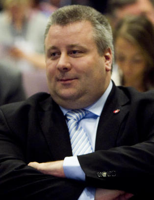 - Politiet kommer til � foreta seg noe