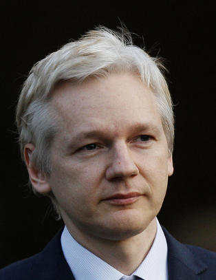 - Assange fikk 4,4 mill. kr i forskudd for selvbiografi - trakk seg fra avtalen