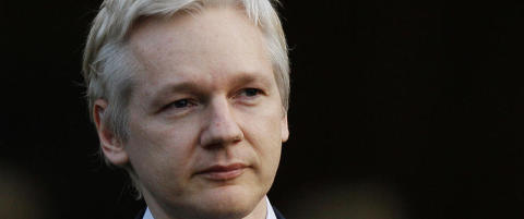- Assange fikk 4,4 mill. kr i forskudd for selvbiografi - trakk seg fra avtalen