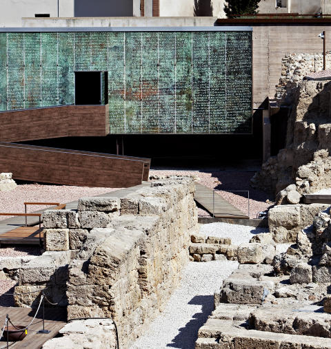 MALAGA: En sammensmelting av gammelt og nytt. Foto: NINA HANSEN