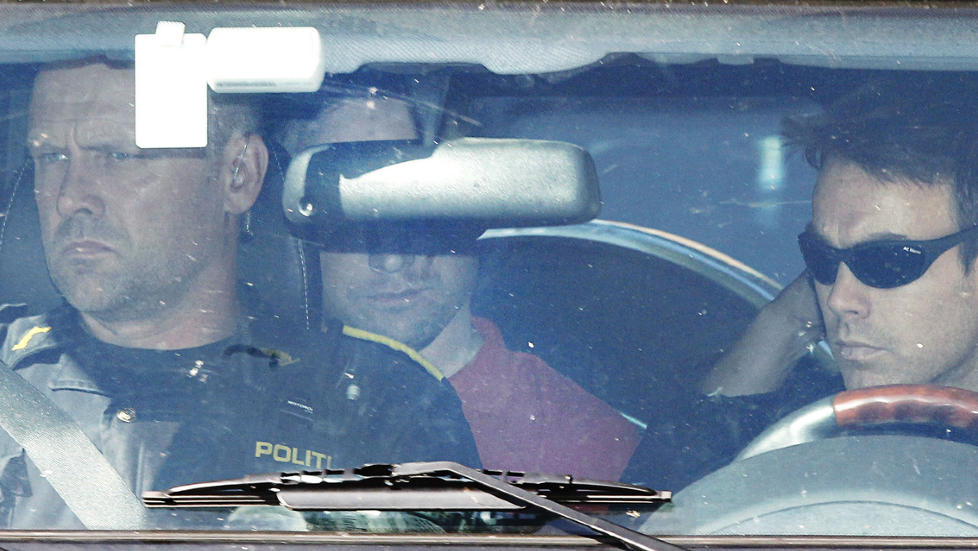 VIL F� FENGSELSSTRAFF: Terroristen og massedrapsmannen Anders Behring Breivik risikerer ikke d�dsstraff, og nordmenn flest er heller ikke tilhengere av d�dsstraff. Foto: Terje Bendiksby/Scanpix
