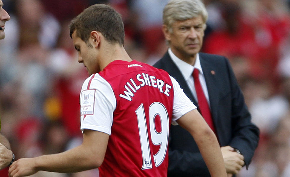 SKADD: Arsenals Jack Wilshere m�tte forlate banen i Emirates Cup mot New York Red Bulls med skade i slutten av juli. N� m� han operere en vond ankel og m� v�re flere m�neder p� sidelinja. Foto: AP Photo/Akira Suemori