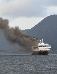 - Nordlys-brannen burde vært slukket automatisk