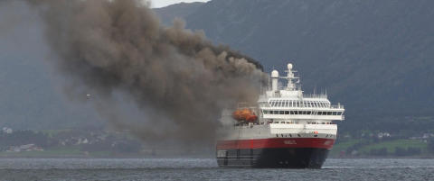 - Nordlys-brannen burde v�rt slukket automatisk