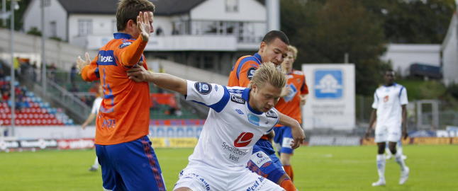 Vant sin f�rste kamp uten b�de Djurdjic og S�rum