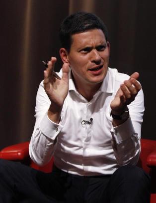Fnyser av den p�st�tte br�drekrigen i Labour