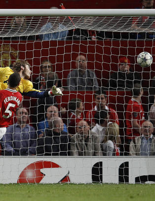 Offensivt Basel sjokkerte rufsete United
