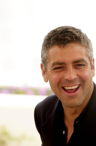 LYSTIG FYR: George Clooney p� filmfestivalen i Cannes i 2000.