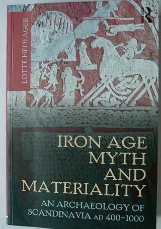 OMSKAPT: I sin nye bok, «Iron Age Myth and Materiality — an Archeology of Scandinavia AD 400-1000», skriver arkeologiprofessor Lotte Hedeager at Snorres beretning om tyrkerkongen Odins ferd til nordområdene er en omskapt mytologisk beretning om hunernes erobringstokt i Europa på 400-tallet. Foto: Bjørn Bratten OMSKAPT: I sin nye bok, «Iron Age Myth and Materiality — an Archeology of Scandinavia AD 400-1000», skriver arkeologiprofessor Lotte Hedeager at Snorres beretning om tyrkerkongen Odins ferd til nordområdene er en omskapt mytologisk beretning om hunernes erobringstokt i Europa på 400-tallet. Foto: Bjørn Bratten
