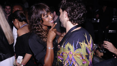 FEST: Naomi Campbell og Riccardo Tisci p� fest. Foto: Stella Pictures