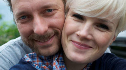 Solid kar:  -Trond har v�rt en massiv st�tte for meg hele den tiden jeg var sykemeldt, sier Ellingsen om kj�resten Trond Fausa Aurv�g. (Foto: privat)