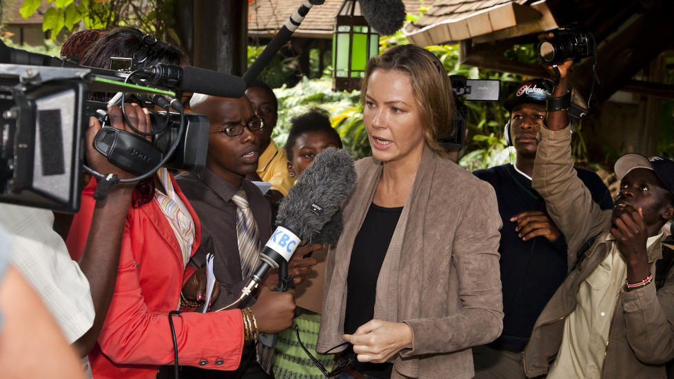 FARGERIKT: Connie Nielsen spiller moren som fors�ker � finne sin bortkomne s�nn i �Kidnappet�, en film n�rmest imponerende i sin d�rgende alminnelighet.