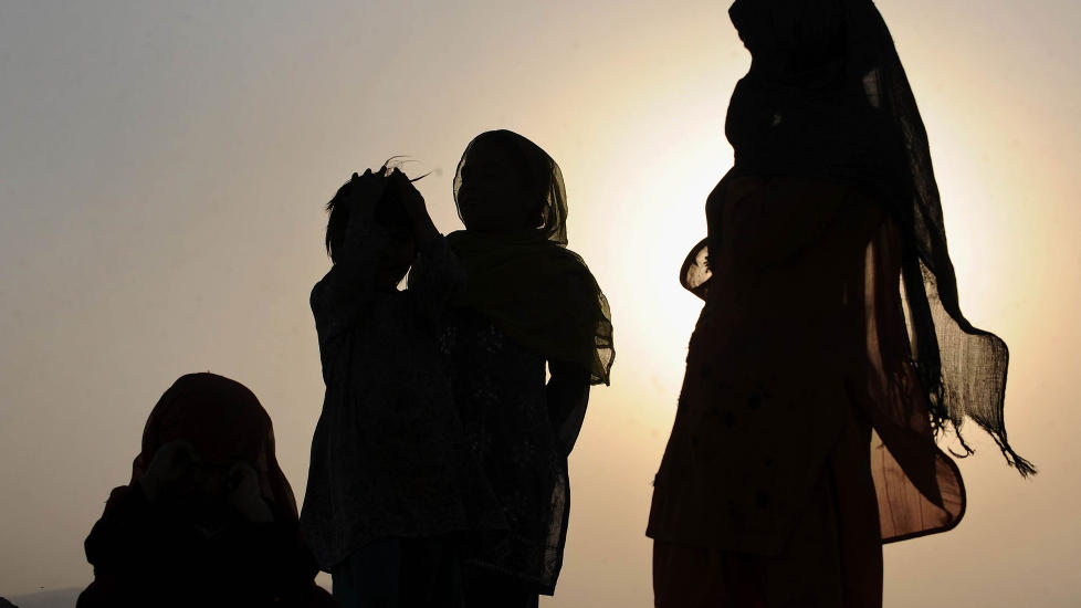 GROV DISKRIMINERING: Afghanske kvinner har sv�rt vanskelige forhold. Flere organisasjoner frykter for hva som vil skje n�r vestlige styrker trekker seg ut.Foto: AFP/Shah Marai/Scanpix
