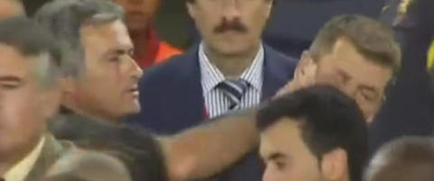 Mourinho fikk to kamper for fingeroverfallet