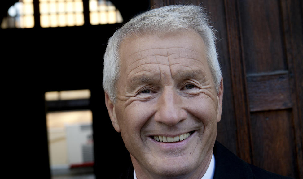 TETT TIL HJERTET: Thorbj�rn Jagland er glad for endelig � kunne dele med omverdenen hvem som f�r Nobelsfredspris for 2011 fordi det ligger ham tett til hjertet. Foto: Anita Arntzen/Dagbladet