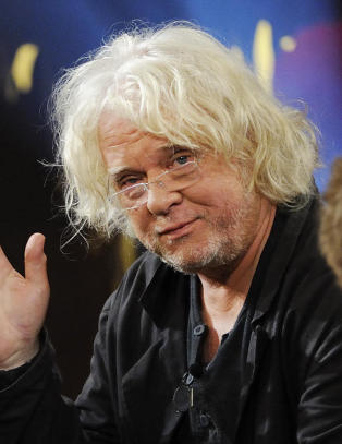 Odd Nerdrum vil ha 22 millioner for g�rd