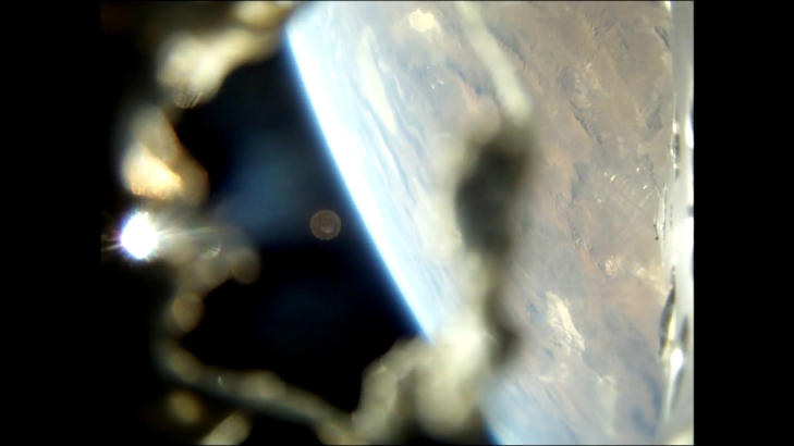 H�YT: Amat�r-raketten n�dde en h�yde p� 36 880 meter p� bare 92 sekunder. Foto: YouTube