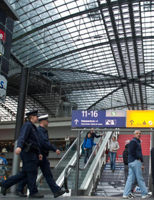 Ville angripe Berlins travle togtrafikk - feillaget bombene