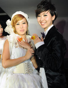 - Fortsatt finnes mennesker som ser p� homofile som et problem.