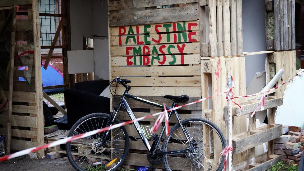 LEIR I OSLO: Ved Kulturkirken Jakob i Oslo har Palestinerne laget seg en flyktningeleir som en del av protesten mot � bli kastet ut av Norge. Foto: Linn Cathrin Olsen/Scanpix