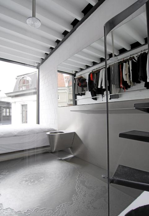 EFFEKTIV SONE: Badev�relset er ogs� formet som et �pent rom.  Foto: roymans.com
