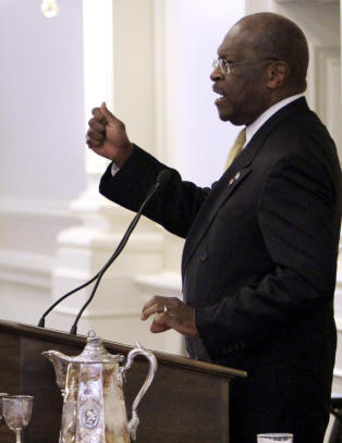 Romney og Cain kniver om presidentracet