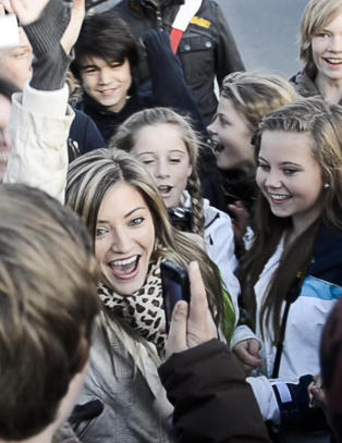 Her går Oslo-kidsa bananas for YouTube-stjerna iJustine