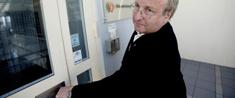 - Adecco dumper ikke l�nninger