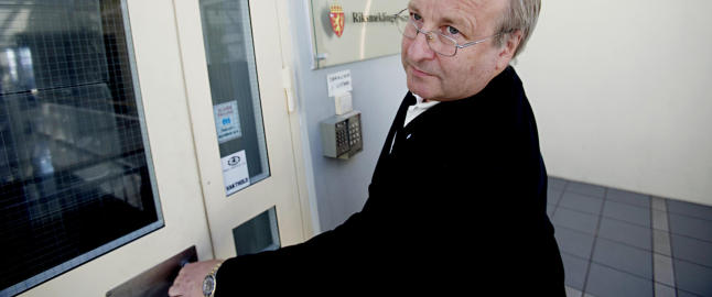 - Adecco dumper ikke l�nninger