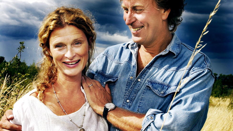  SNAKKER IKKE SAMMEN:  Skuespillerparet Lena Endre og Rickhard Hobert g�r hvert til sitt etter elleve �rs ekteskap. Dette er fjerde gang Endre bryter ektepakten. 

Foto: Marte Garmann Johnsen/Dagbladet