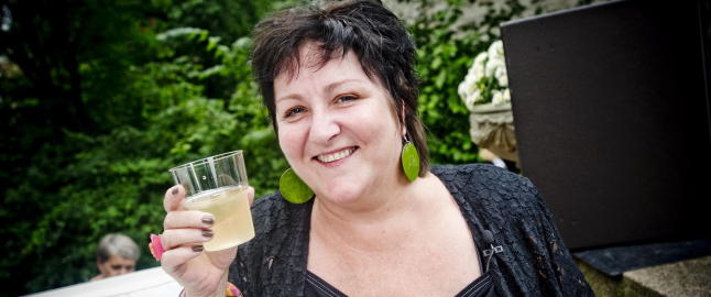 - Fame-fuckers vokser p� tr�r, de er overalt