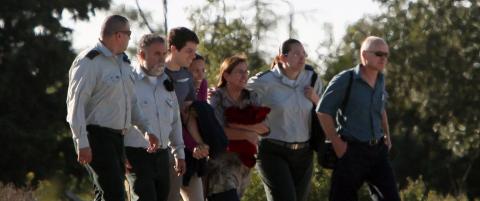 Her er det f�rste bildet av en fri Gilad Shalit