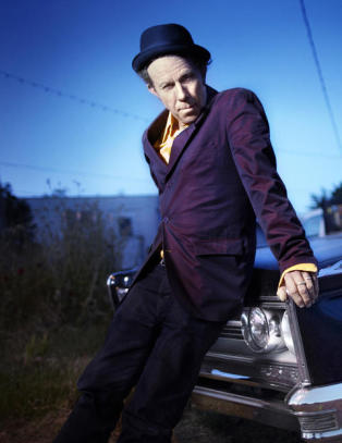 Tom Waits grynter ikke lenger
