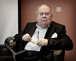 LEGENDARISK: Arve Solstad er en av de mest legendariske Dagbladet-redakt�rene. N� har han f�tt sin biografi. Foto: Lars EIvind Bones /Dagbladet