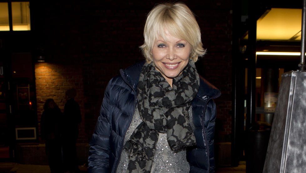 PASS P� HUDEN, GUTTER: Linda Johansen r�der alle gutter til � bruke ansiktsmaske og ansiktsskrubb. Foto: Roger Fosaas/Stella Pictures