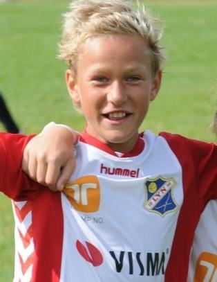 Barcelona har fulgt Erik (11) siden i sommer