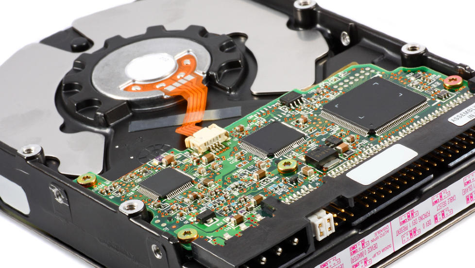 HELSESJEKK: Lugger PC-en kan det v�re p� tide med en helsesjekk av harddisken. FOTO: Diavata | Dreamstime.com