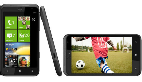 P� NORSK: HTC Titan er en Windows Phone 7 telefon, og st�tter endelig norsk spr�k. Foto: HTC