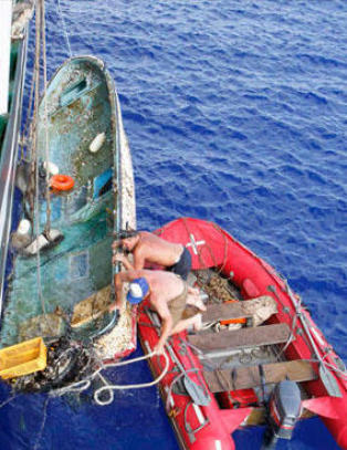 5 til 20 millioner tonn  jordskjelv-vrakrester p� vei mot USA