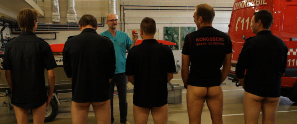 Her tar brannmennene balletak mot kreft